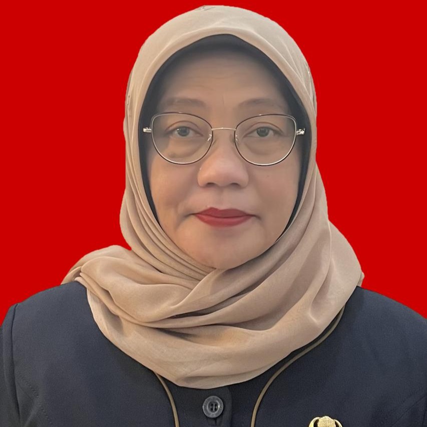 Dra. Tri Lestari, M.Pd