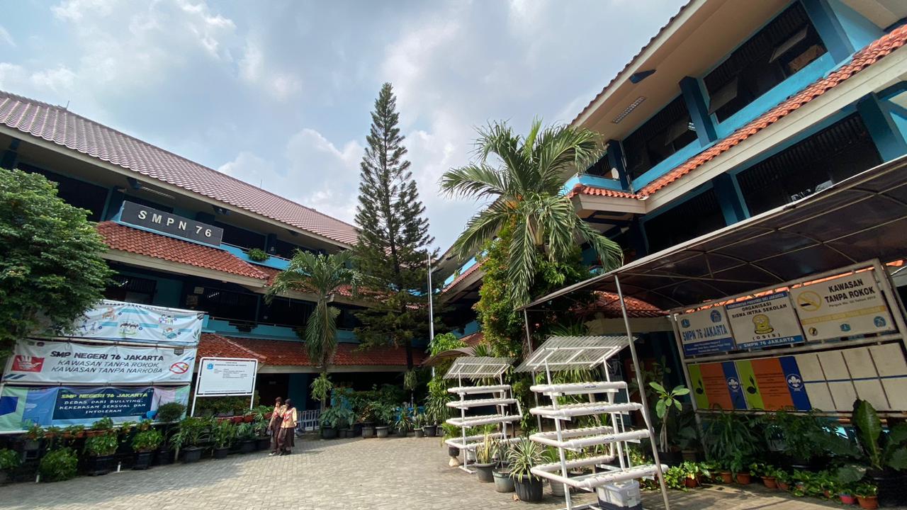SMP Negeri 76 Jakarta