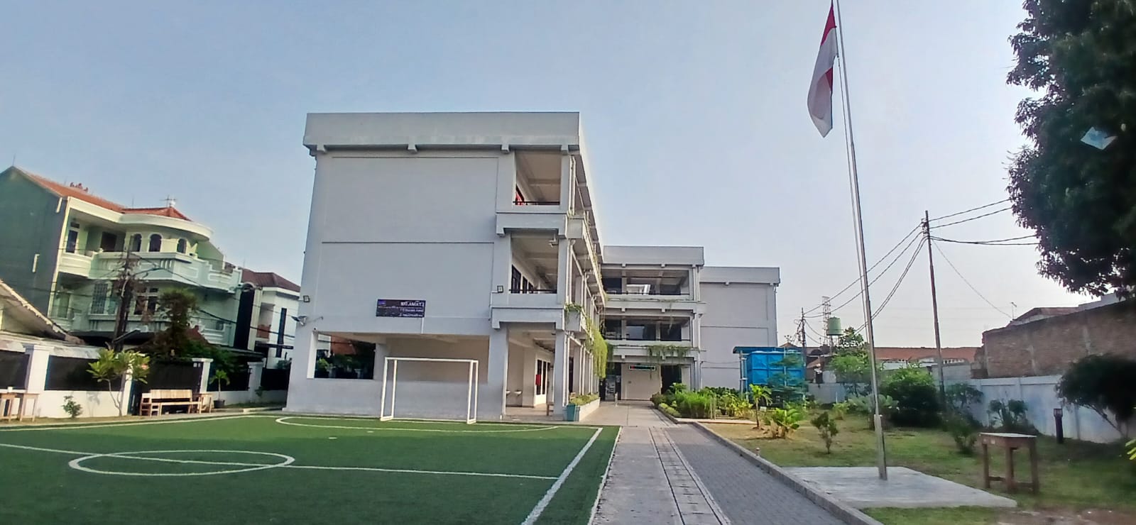 SDN Utan Kayu Utara 01 Jakarta