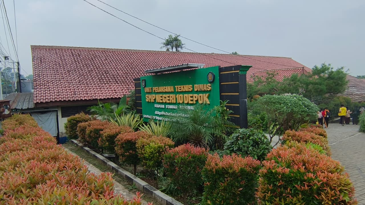 SMP Negeri 10 Depok