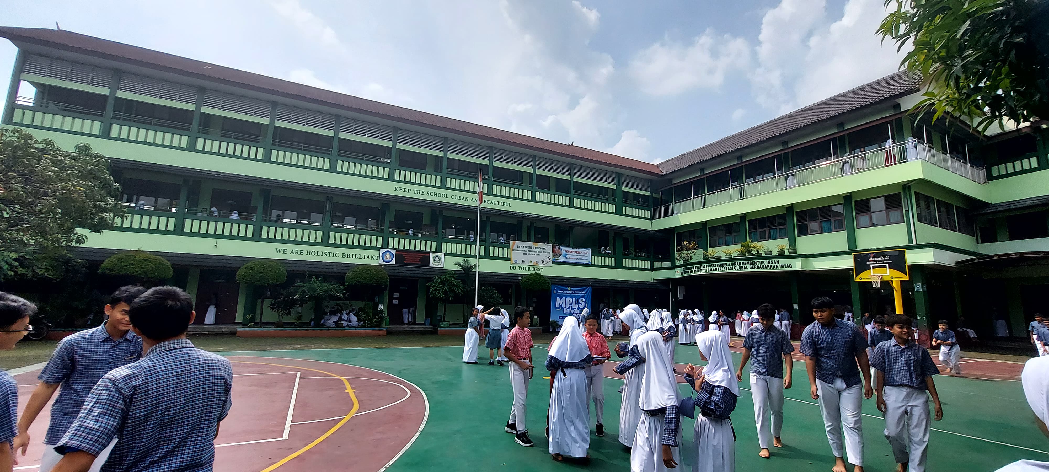 SMP Negeri 1 Cibinong