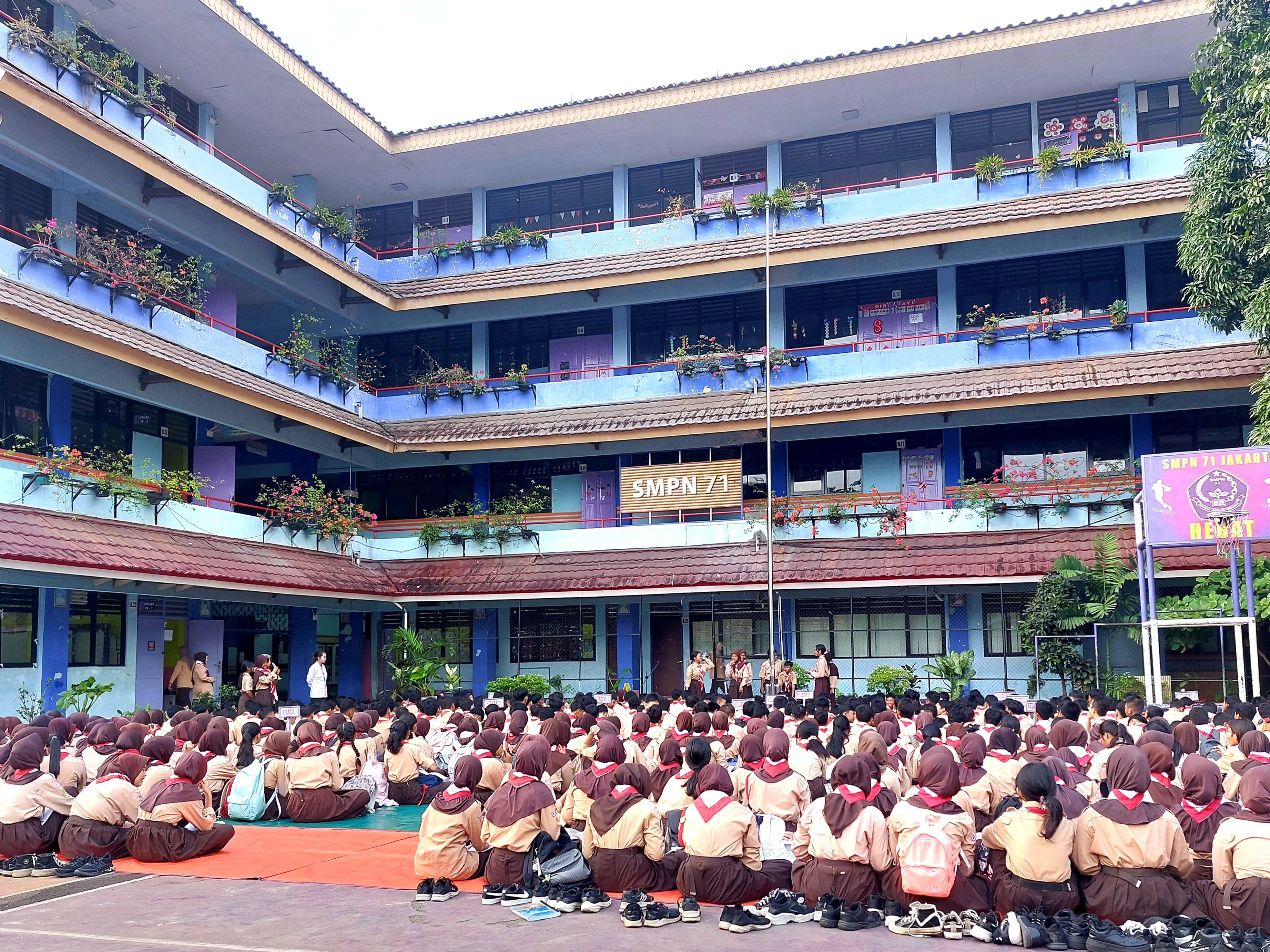 SMP Negeri 71 Jakarta
