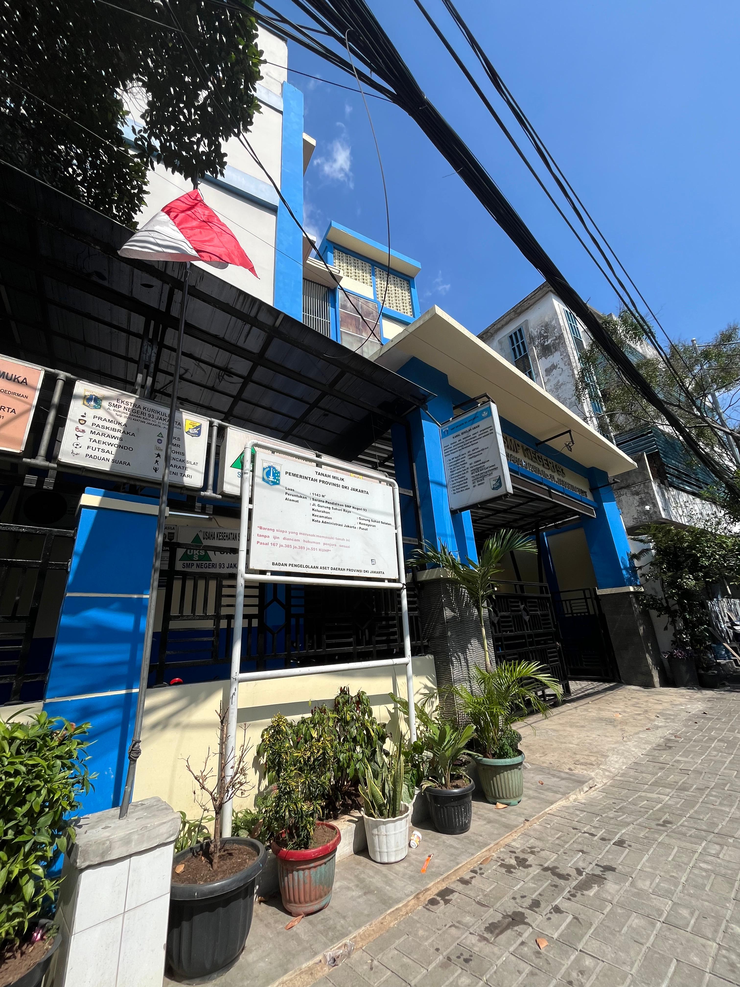 SMP Negeri 93 Jakarta
