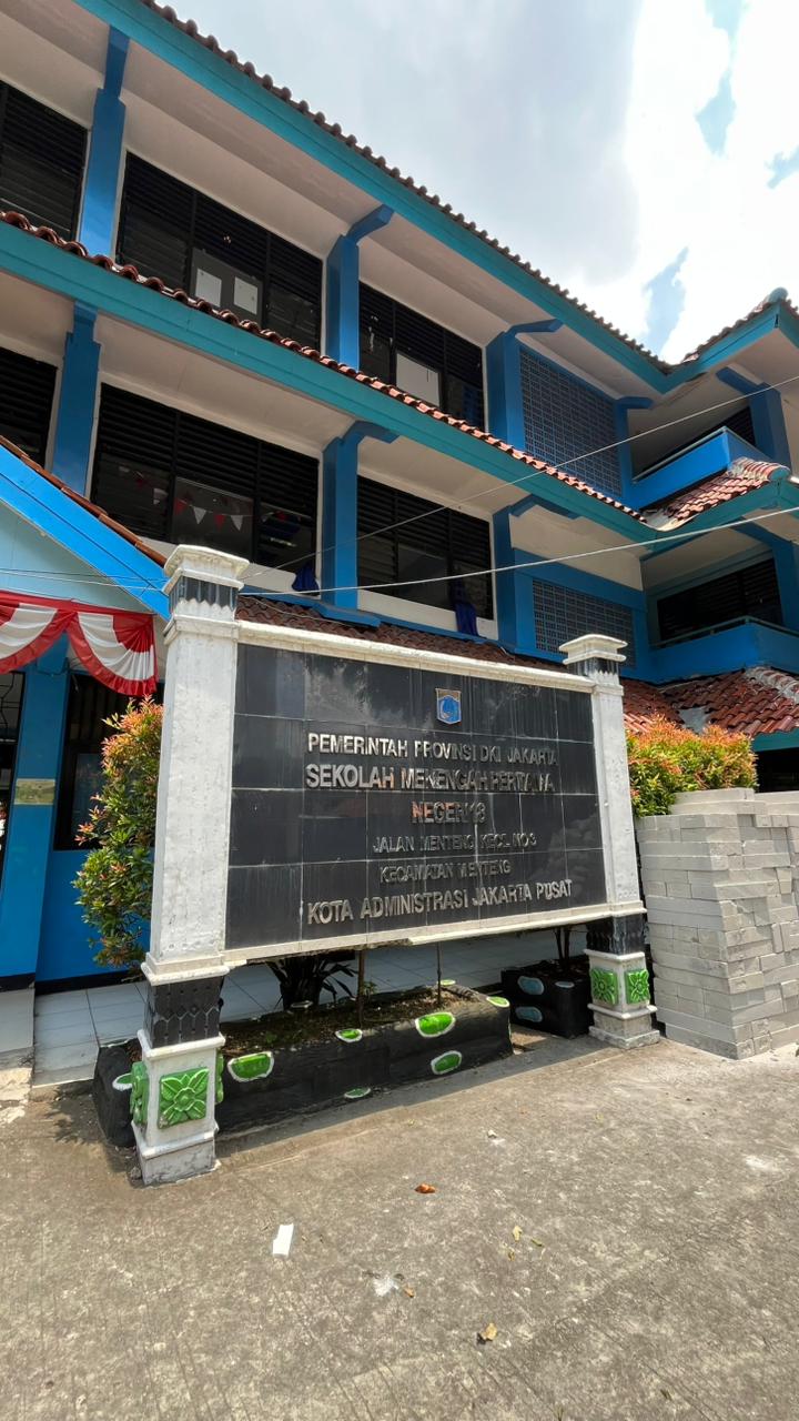 SMP Negeri 18 Jakarta