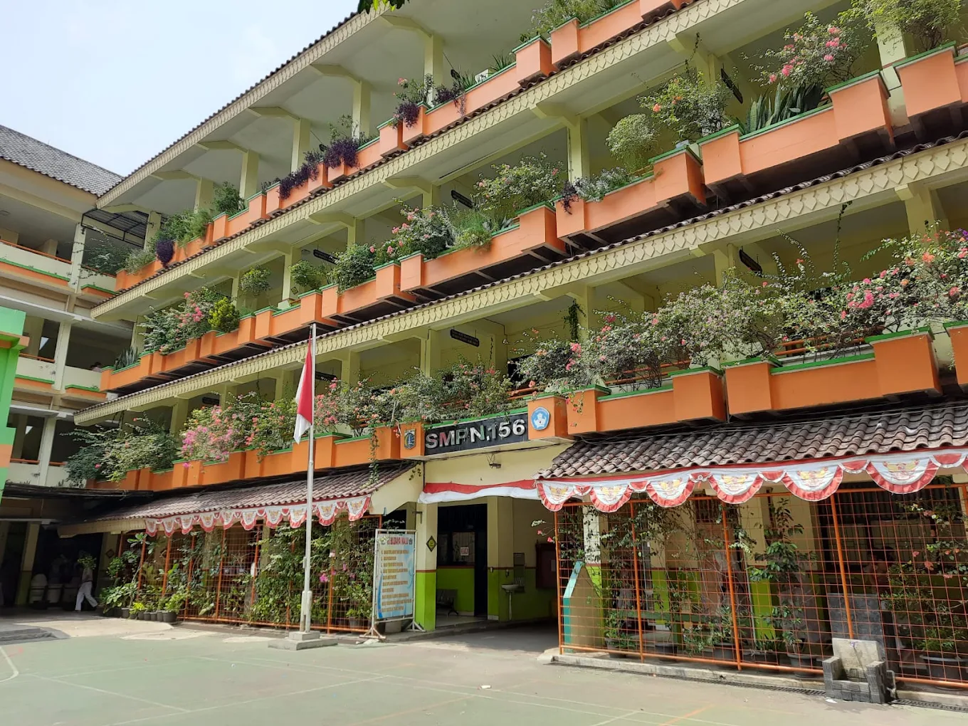 SMP Negeri 156 Jakarta