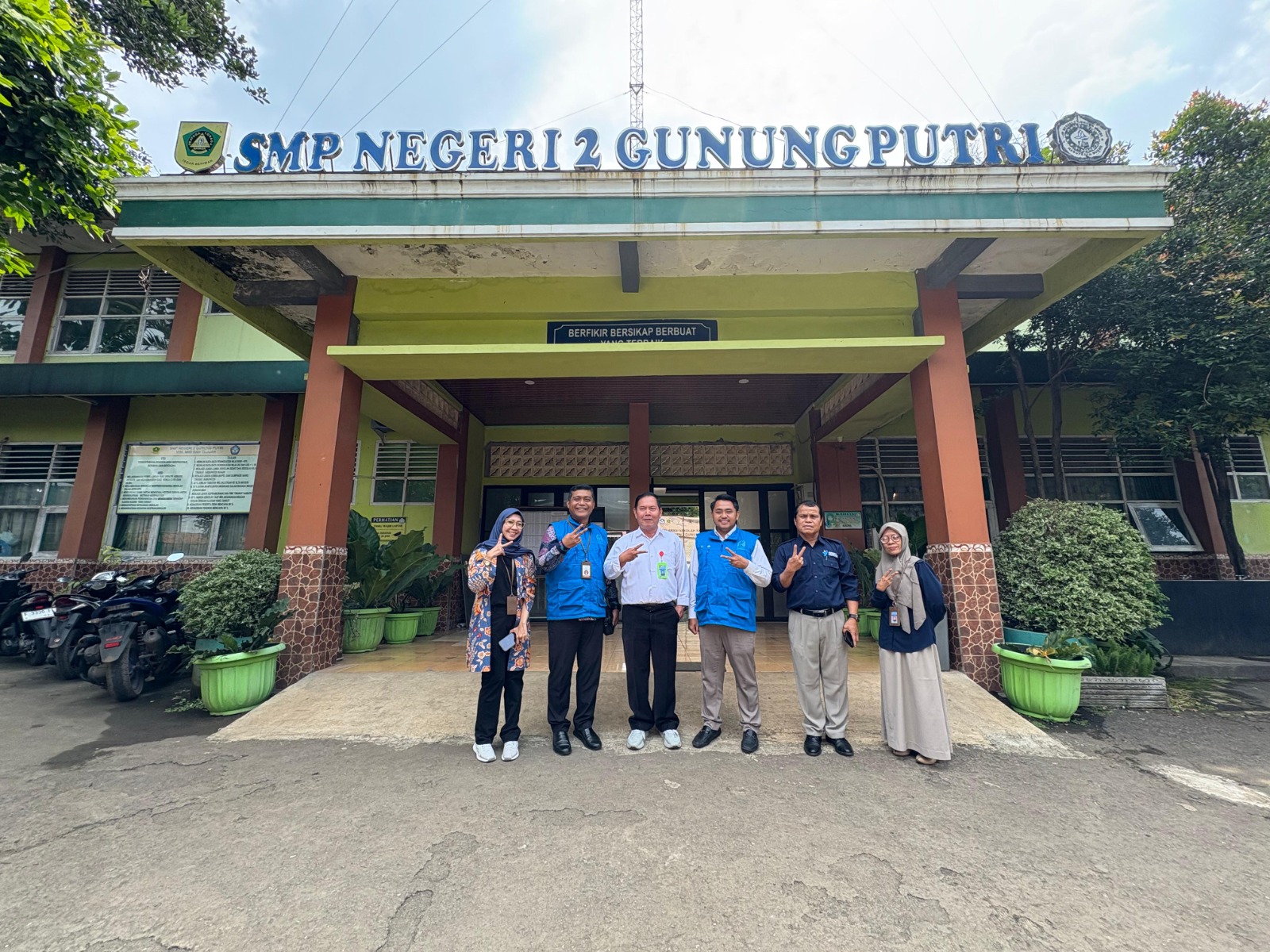 SMP Negeri 2 Gunungputri