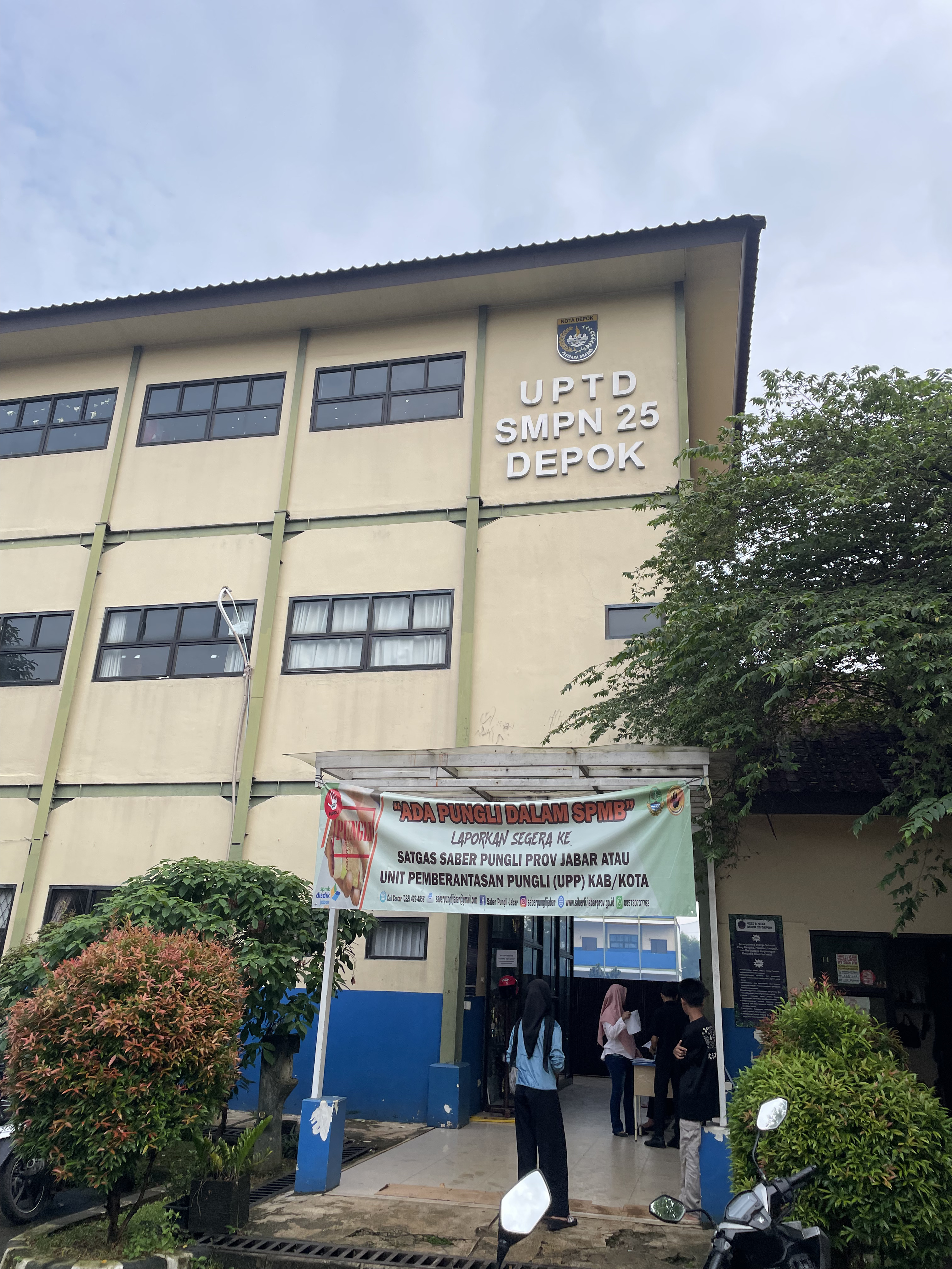 SMP Negeri 25 Depok