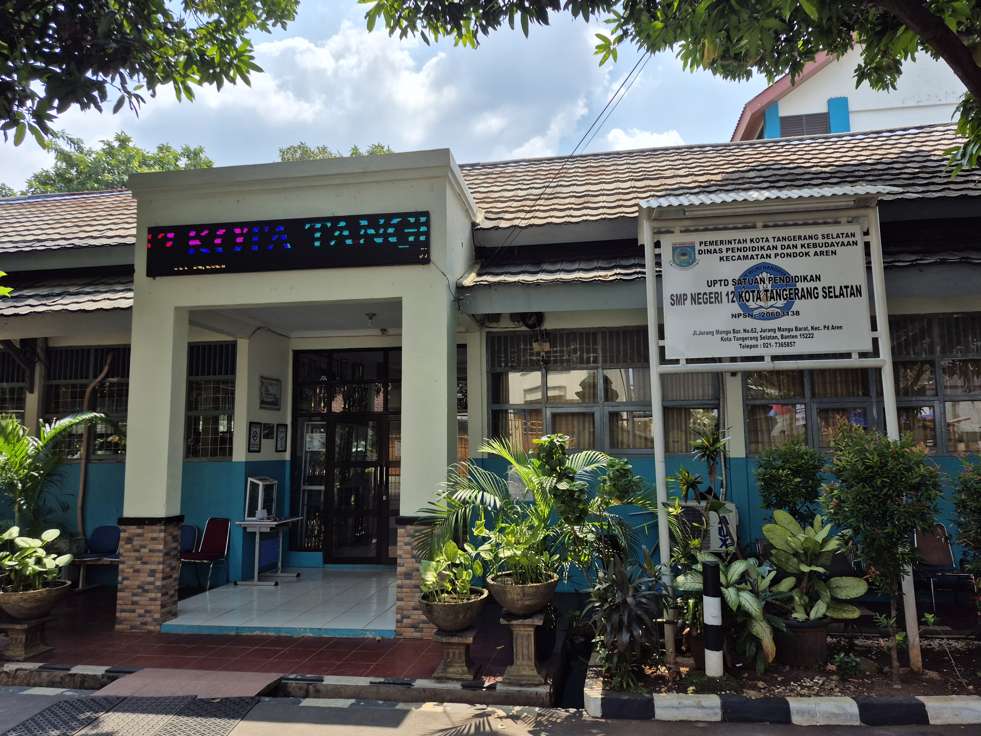 UPTD SMP Negeri 12 Kota Tangerang Selatan